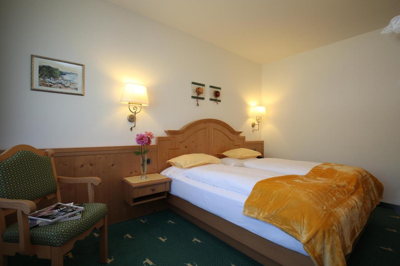 Hotel Mesdi Arabba Quarto foto
